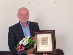 Rolandas Barysas su apdovanojimu. Vytauto Balyno nuotrauka
