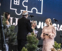 Alytaus žurnalistų simboline Auksine plunksna apdovanojama Klementina Gruzdienė