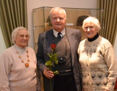 Iš kairės: Onutė Bleizgienė, Vytautas Leščinskas, Ada Volungevičienė